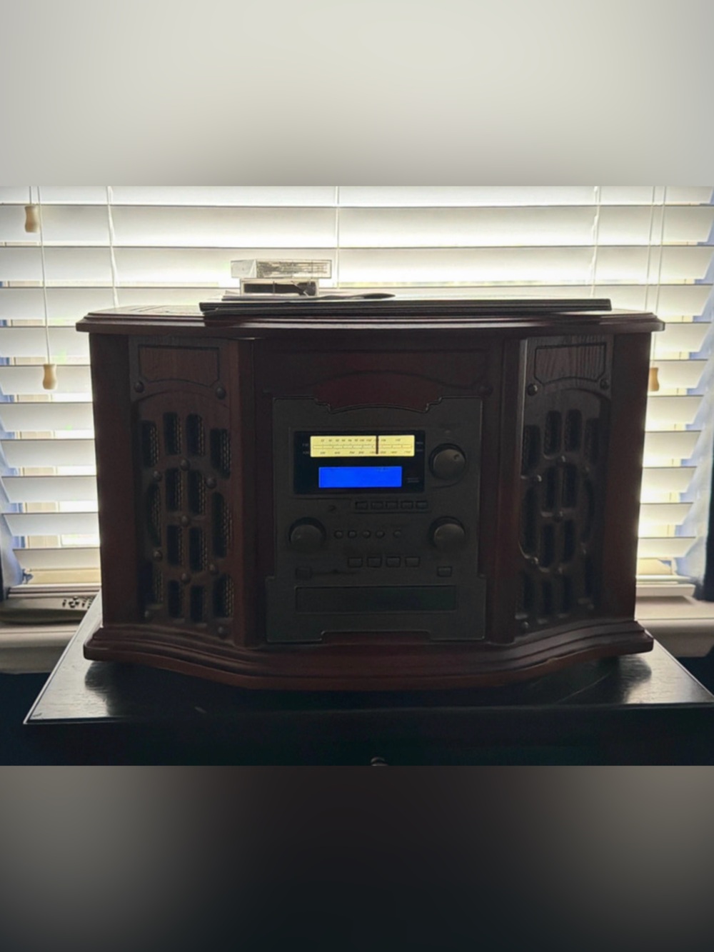 Retro-Style Brown Portable Speaker System with Digital Display